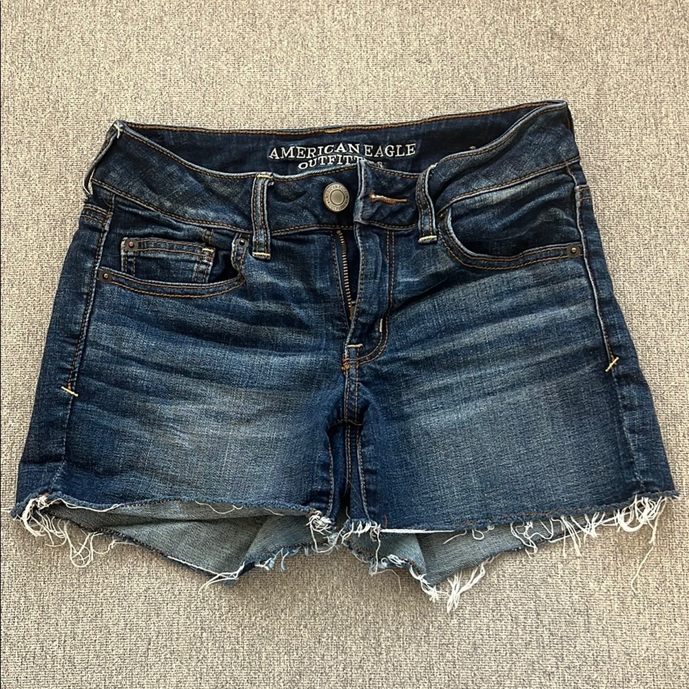American Eagle Outfitters Blue Jean Shorts Distressed Style
